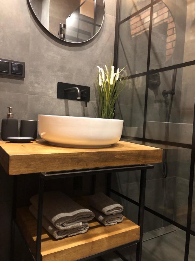 Loft Apartment Browary Warszawskie Varşovia Exterior foto