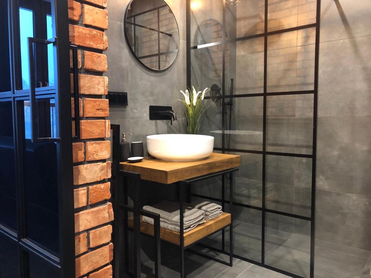 Loft Apartment Browary Warszawskie Varşovia Exterior foto